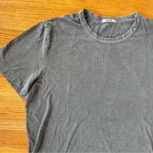 Grey Buck Mason Tee Shirt in Large